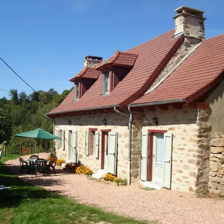 Maison De Caractere Renovee Au Coeur Du Cantal Avec Jardin Clos, Cheminee Et Wifi - 6 Pers - Fr-1-742-476 Vitrac (Cantal)